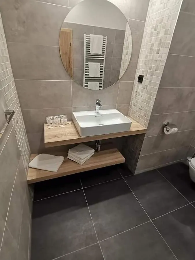 Sareza Hotel Ostrava 3*,